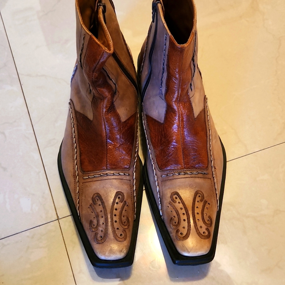 Men's cowboy boots